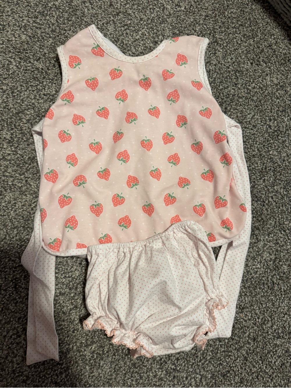 Strawberry smock outfit